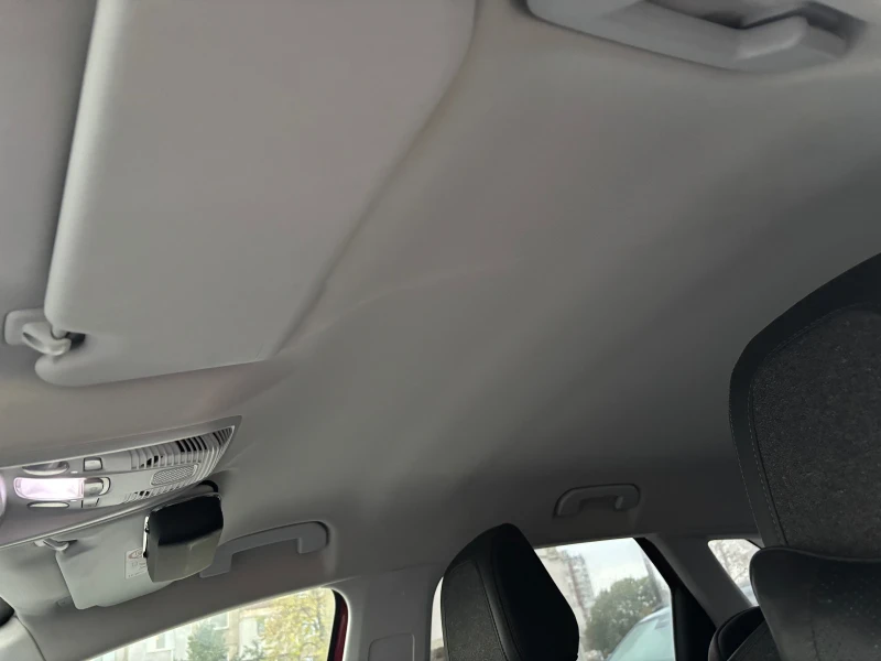 Peugeot 3008 1.6d 120hp, снимка 13 - Автомобили и джипове - 52429684