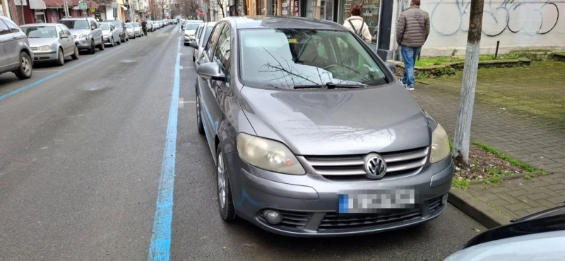 VW Golf Plus, снимка 7 - Автомобили и джипове - 53402270