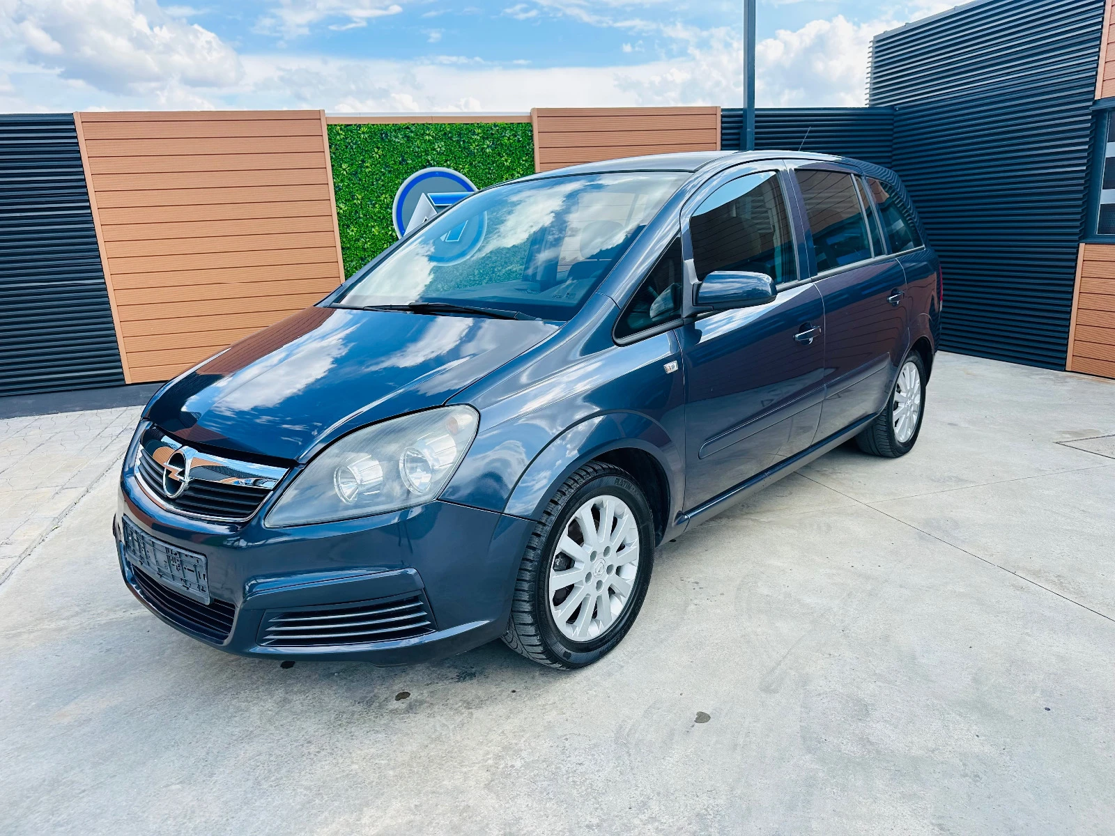 Opel Zafira 1.6i//7-места - изображение 8