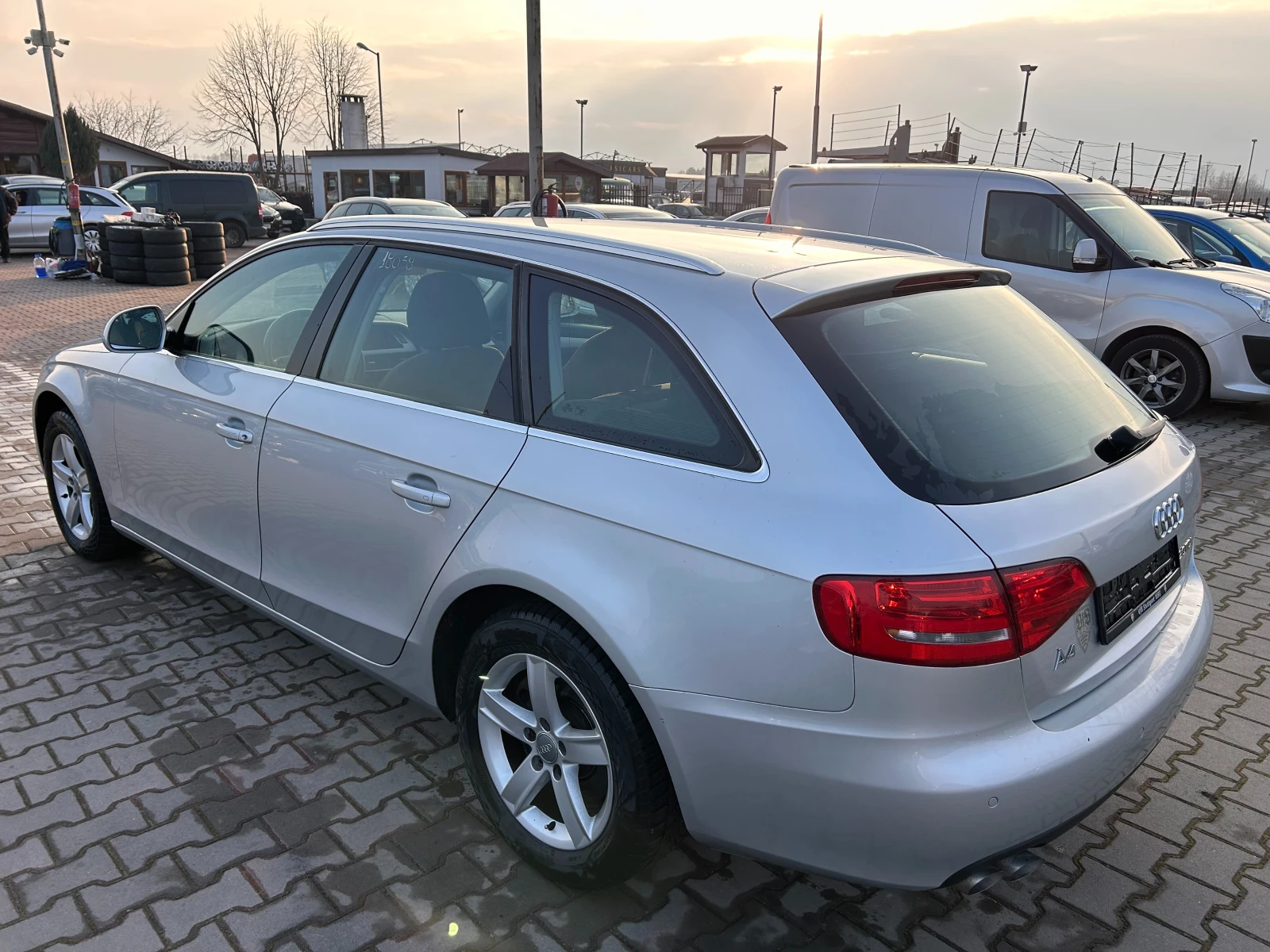 Audi A4 2.0TDI NAVI EURO 5 - изображение 8