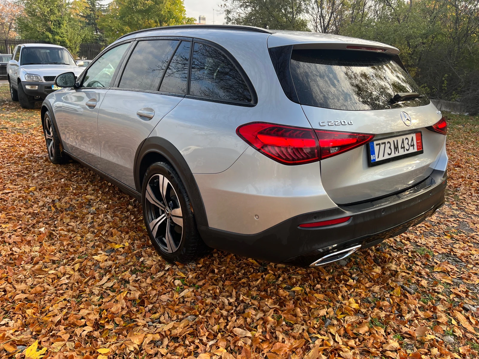 Mercedes-Benz C 220 C 220D 4MATIC ALL-TERAIN Като НОВ !!! - изображение 5