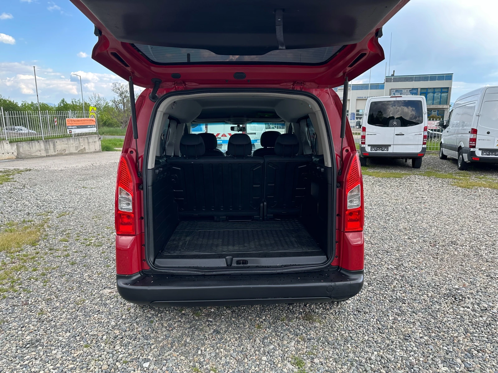 Peugeot Partner 1.6hdi/klima/5места - изображение 10