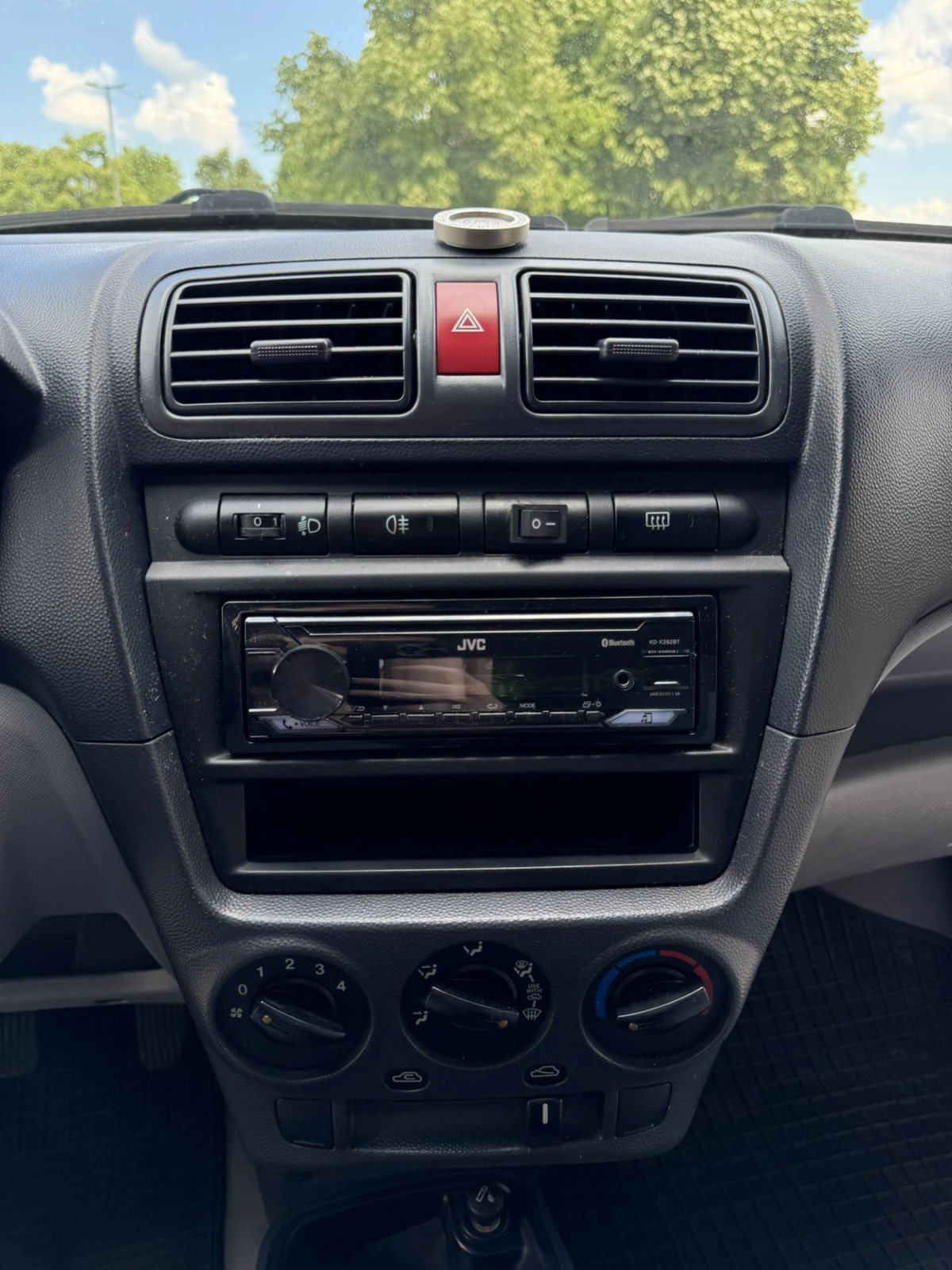 Kia Picanto  - изображение 7