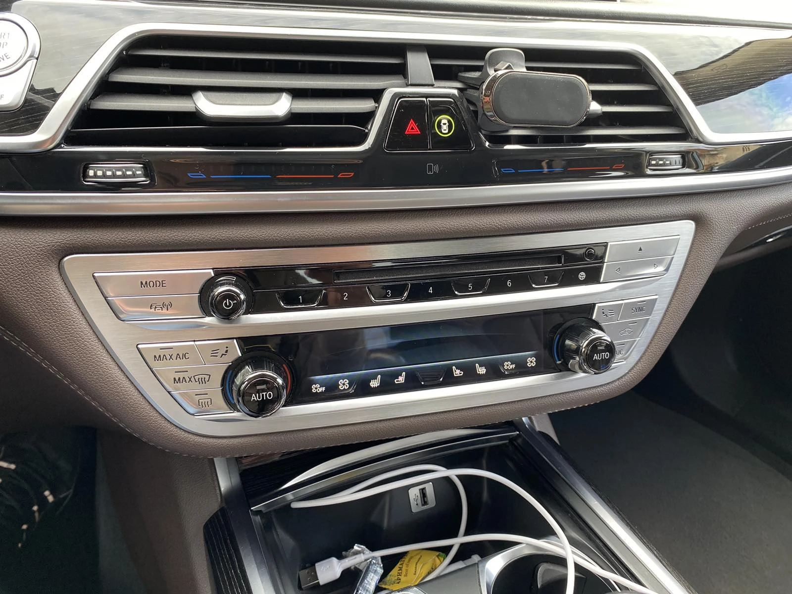 BMW 750 | Mobile.bg   17