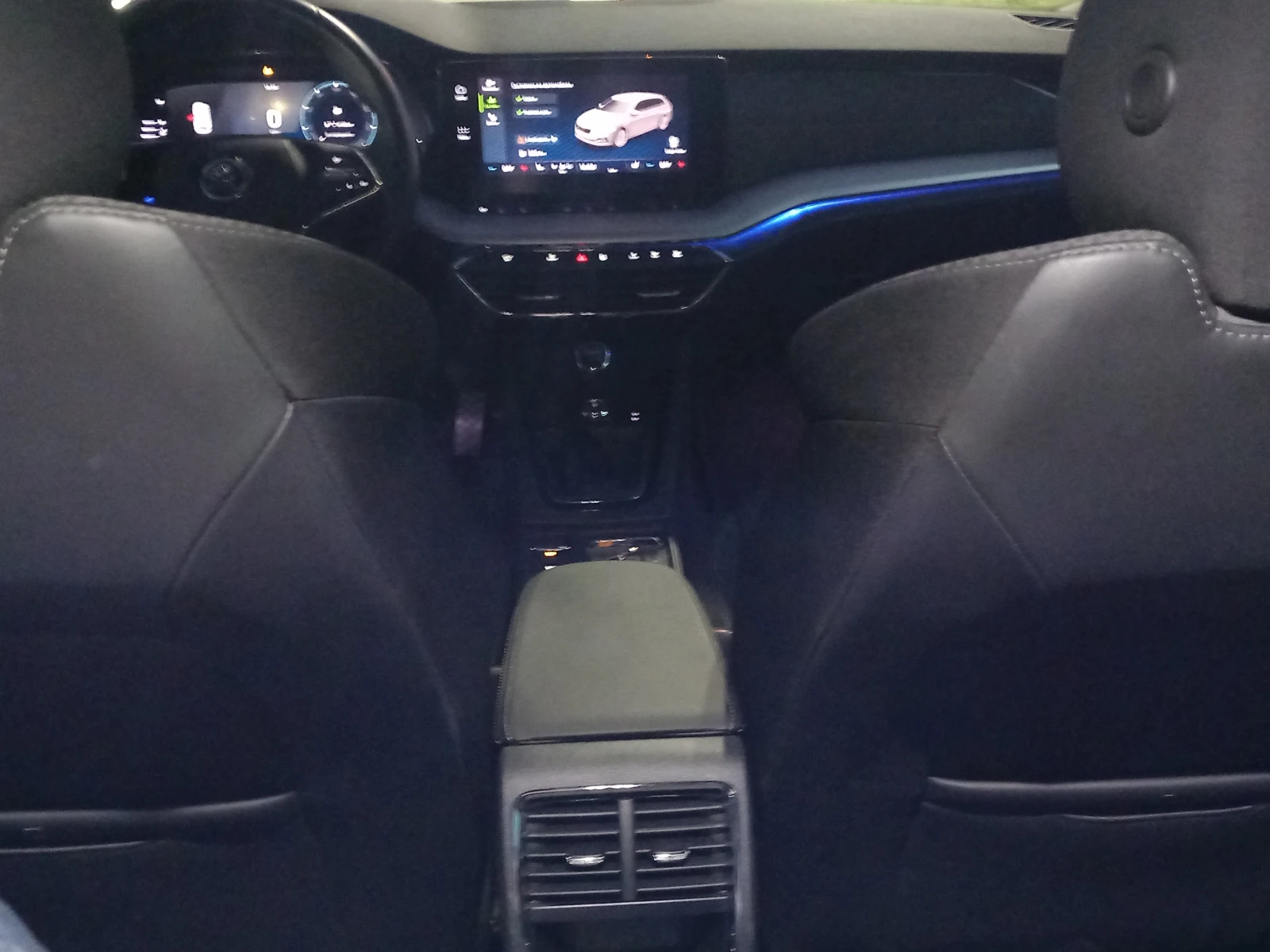 Skoda Octavia 1.5 TSI 6MT - изображение 9