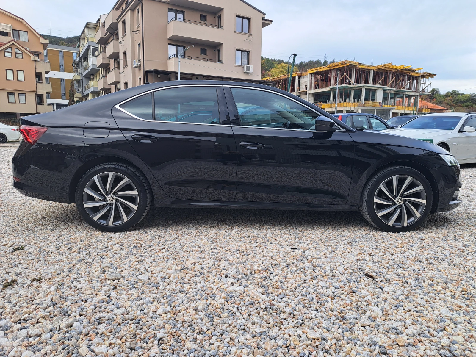 Skoda Octavia 2.0TDi 150к.с DSG Style Plus - изображение 4