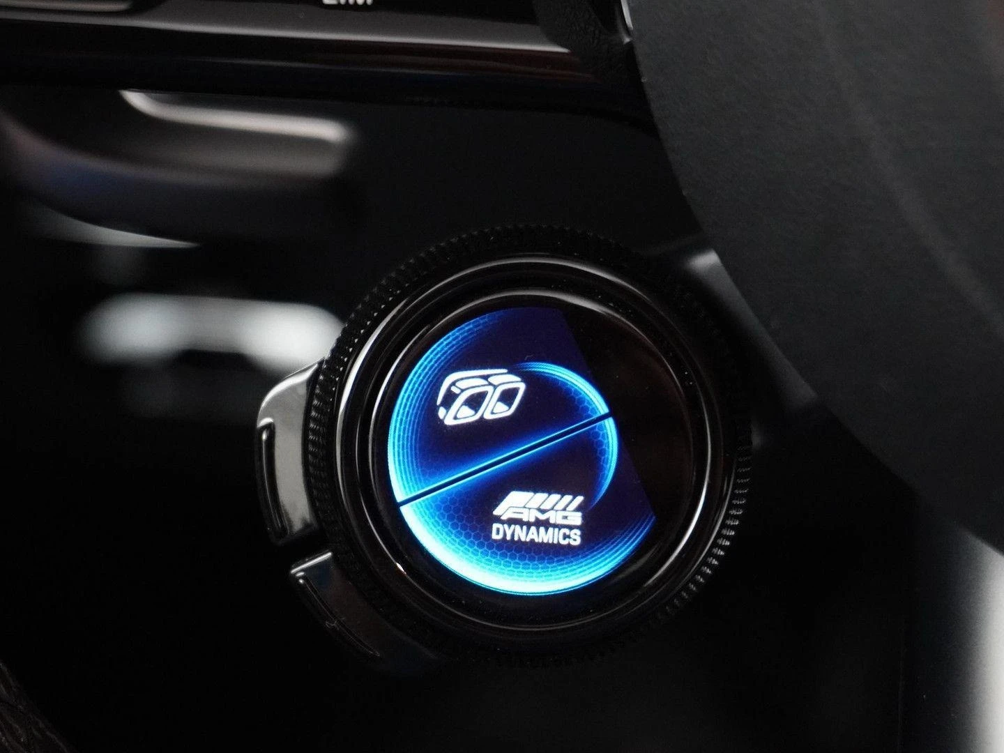 Mercedes-Benz AMG GT 63/COUPE/4-MATIC/CARBON/LIFT/PANO/BURM/HEAD UP/ | Mobile.bg   12