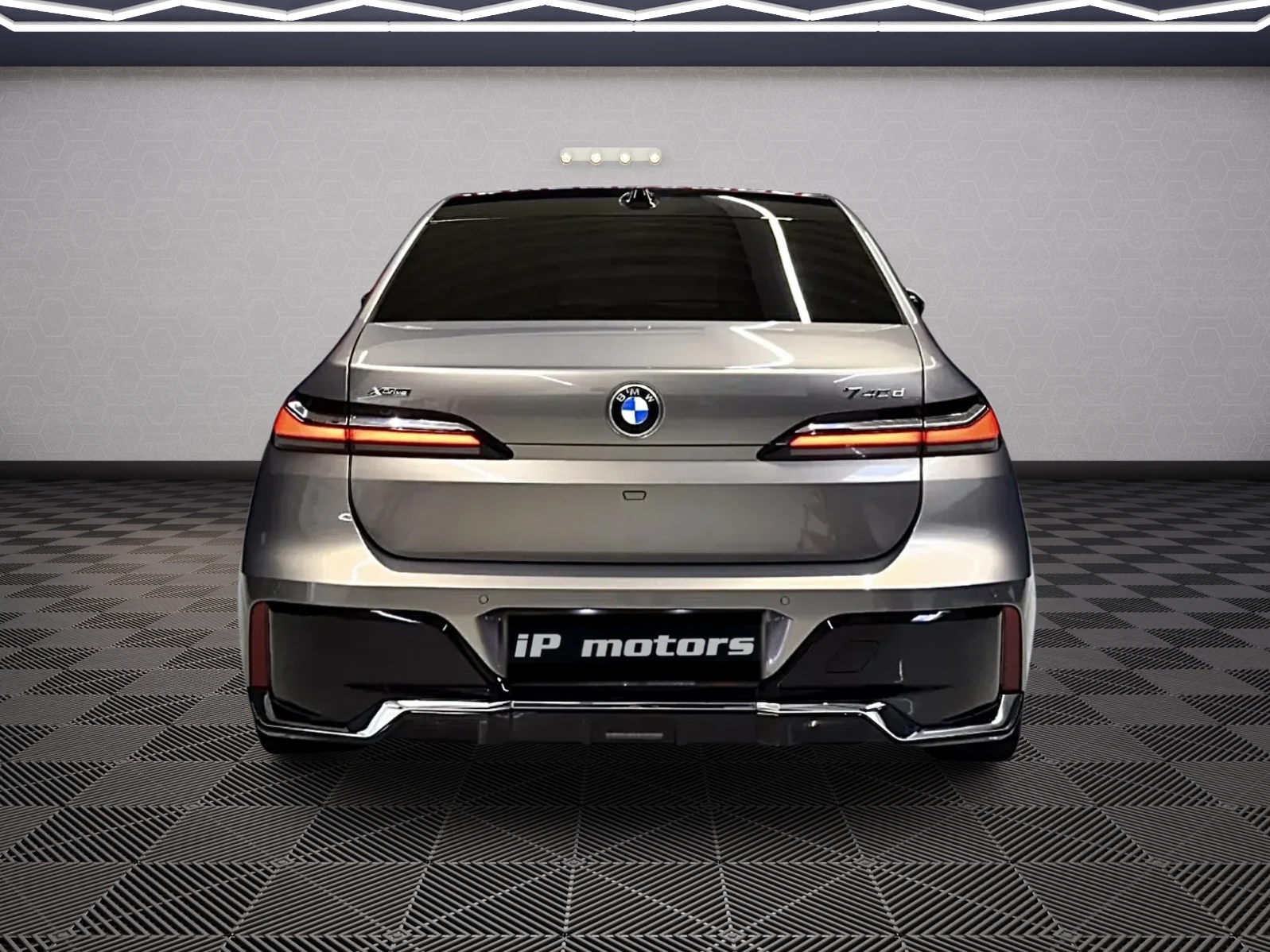 BMW 740  - изображение 2