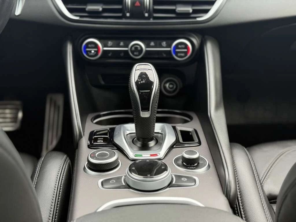 Alfa Romeo Giulia * CARFAX * ���� �� �� | Mobile.bg � ����������� 12