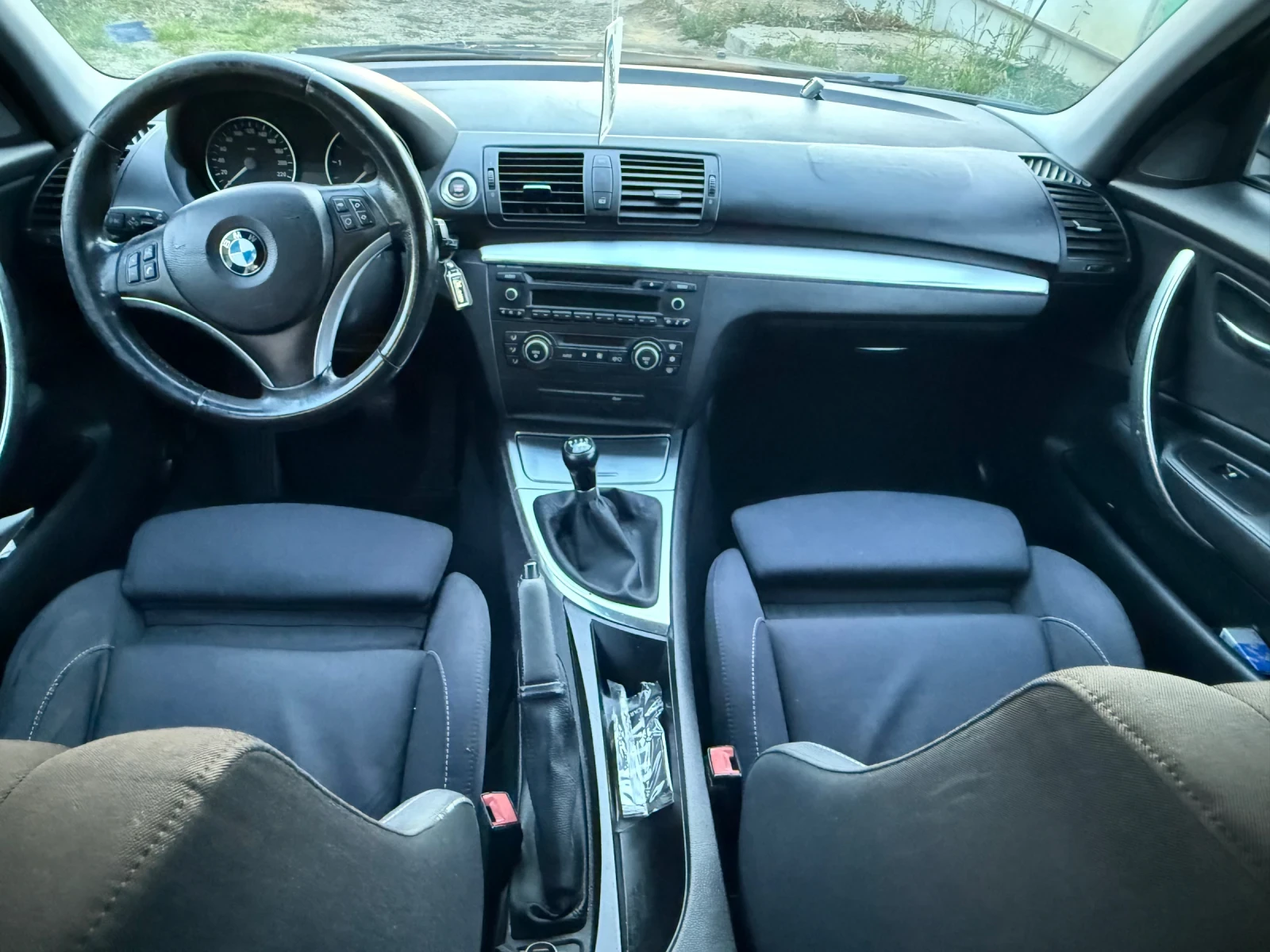 BMW 118, снимка 9 - Автомобили и джипове - 56436871