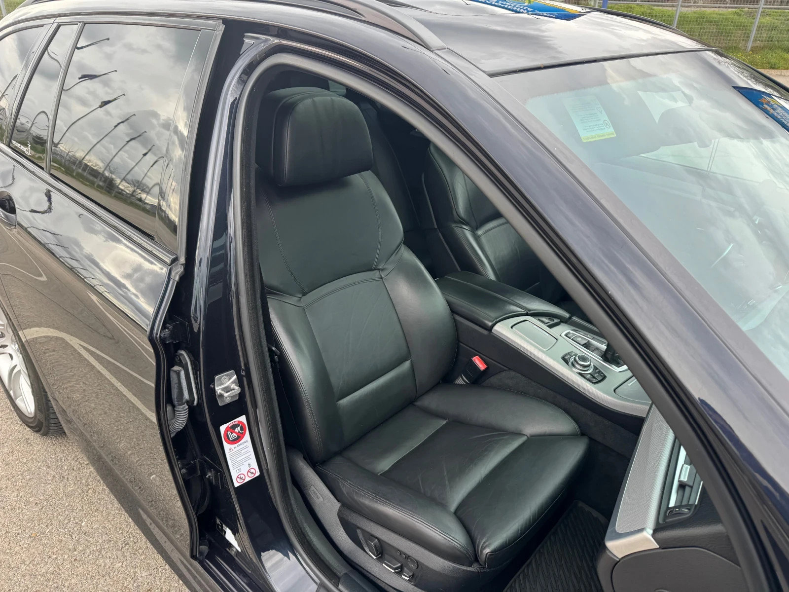 BMW 535 M pack Soft Close Distronic , снимка 13 - Автомобили и джипове - 54008002