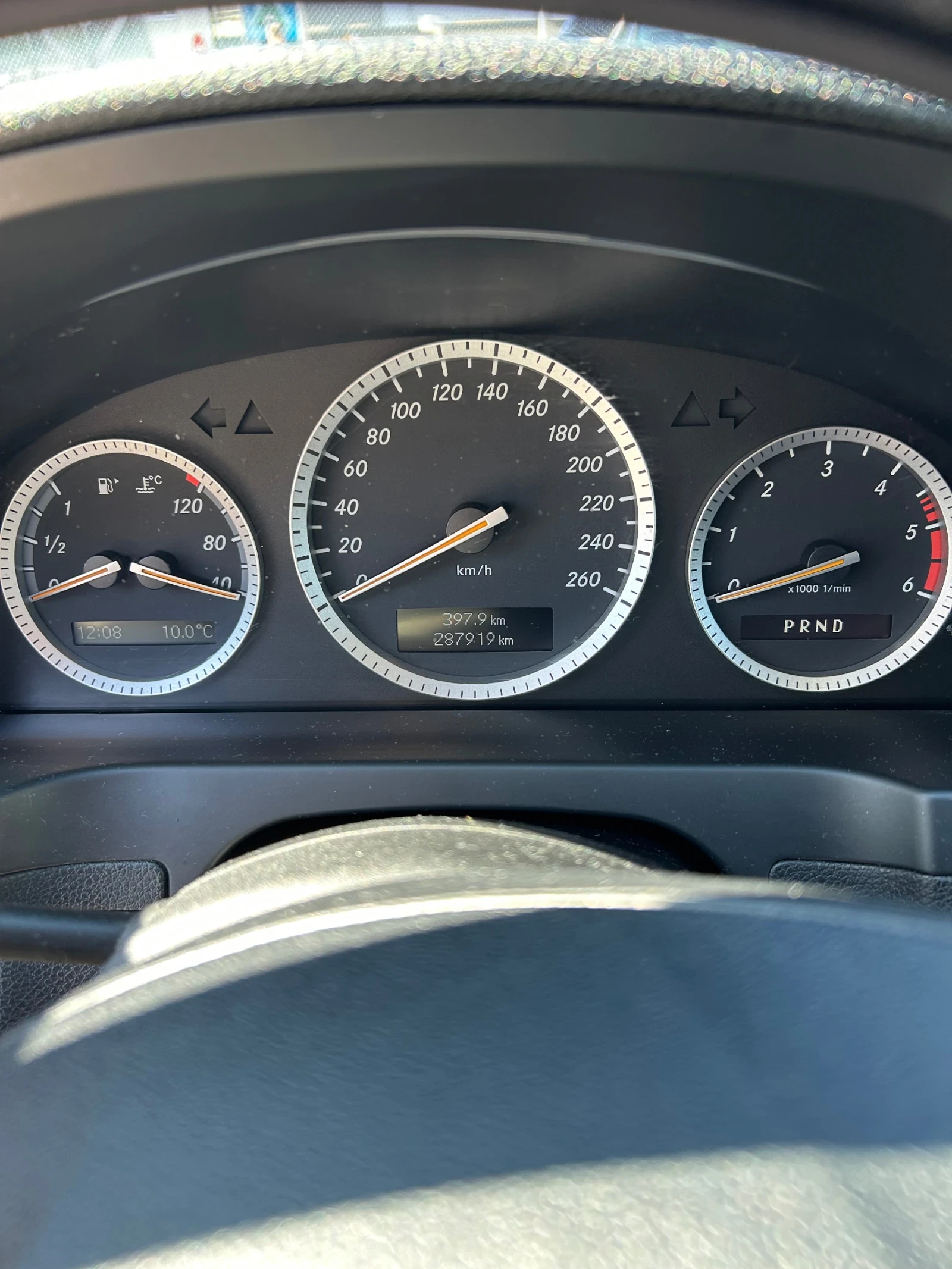 Mercedes-Benz C 220, снимка 10 - Автомобили и джипове - 54102576