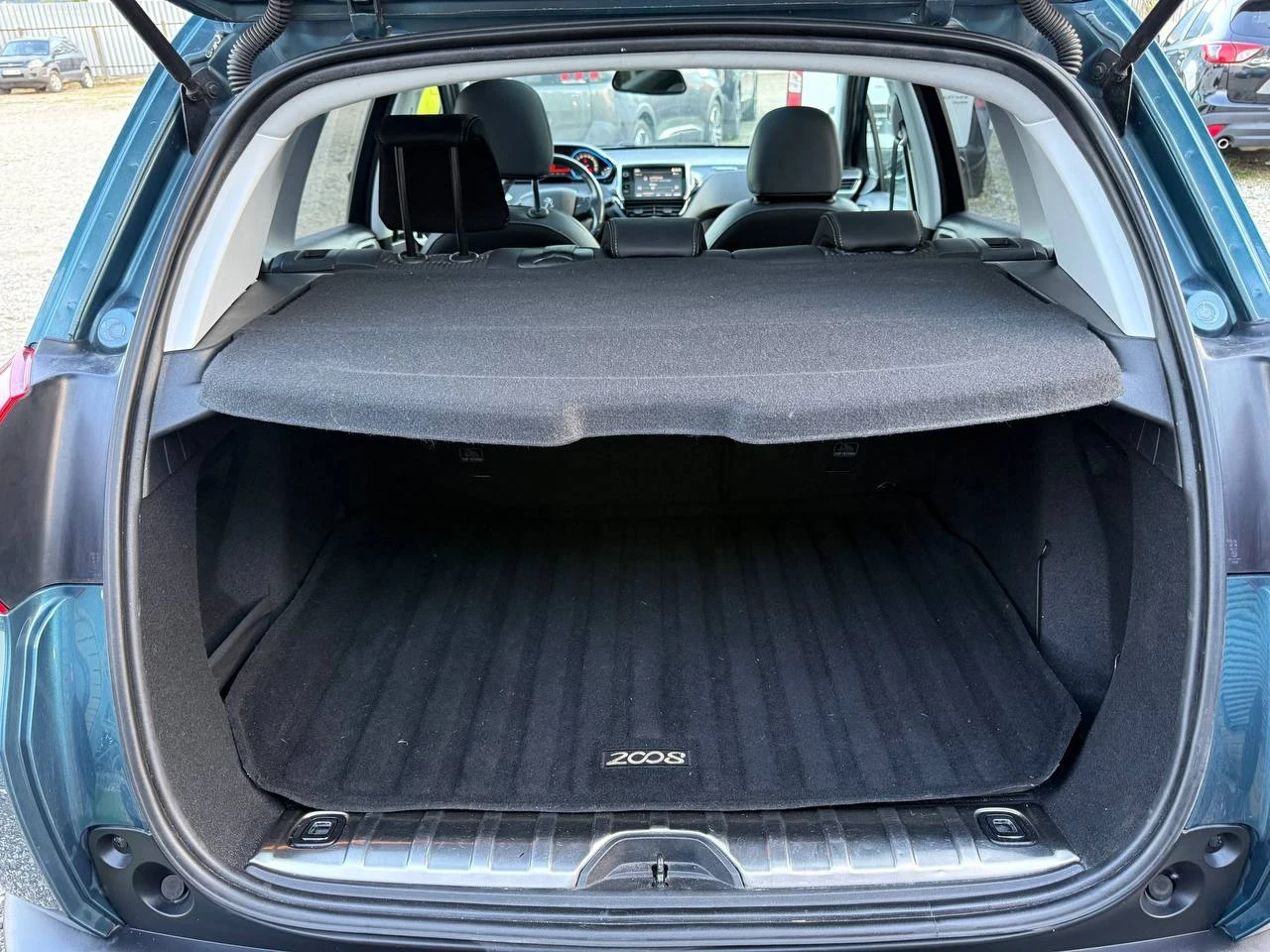 Peugeot 2008 1.6hdi/ ALLURE/PANORAMA , снимка 15 - Автомобили и джипове - 54372101