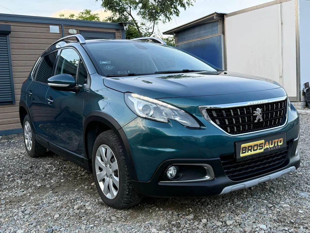 Peugeot 2008 1.6hdi/ ALLURE/PANORAMA , снимка 2 - Автомобили и джипове - 54372101