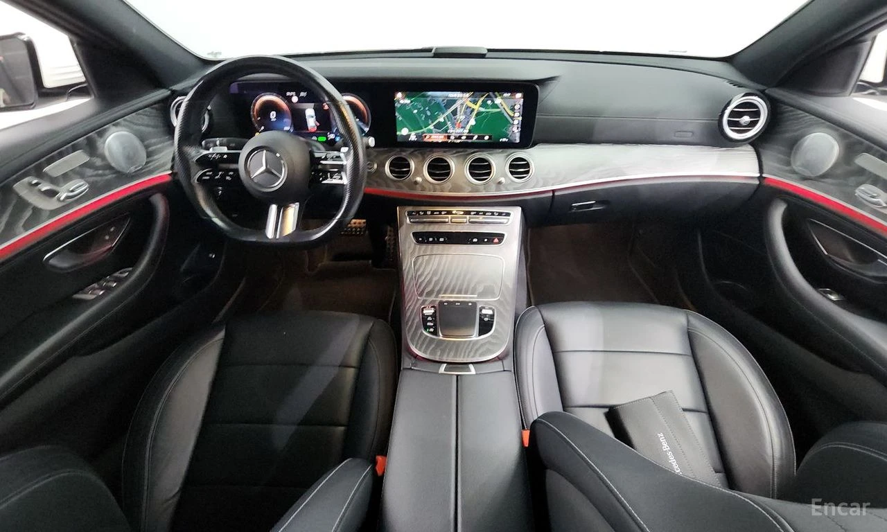 Mercedes-Benz E 350 4MATIC* AMG* LINE* BURMESTER* ОБДУХВАНЕ* 360* , снимка 5 - Автомобили и джипове - 54455478