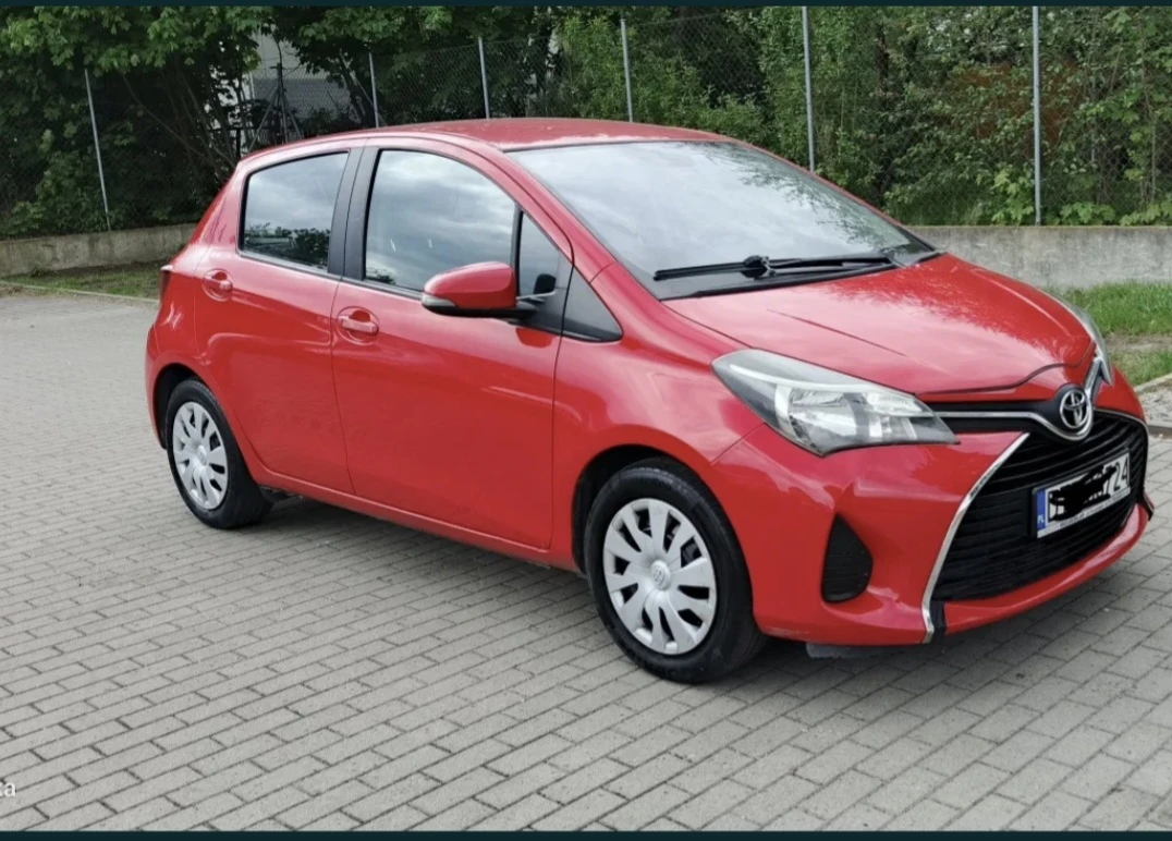 Toyota Yaris 1.0 i газ климатик, снимка 2 - Автомобили и джипове - 54701942
