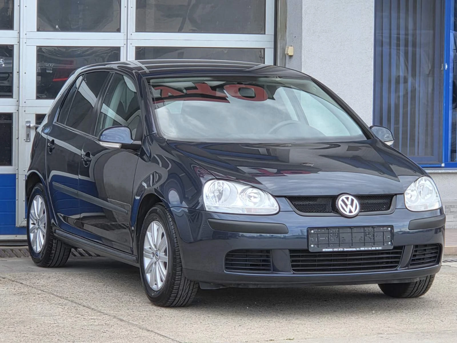 VW Golf 5 1.4 БЕНЗИН, снимка 2 - Автомобили и джипове - 54810685