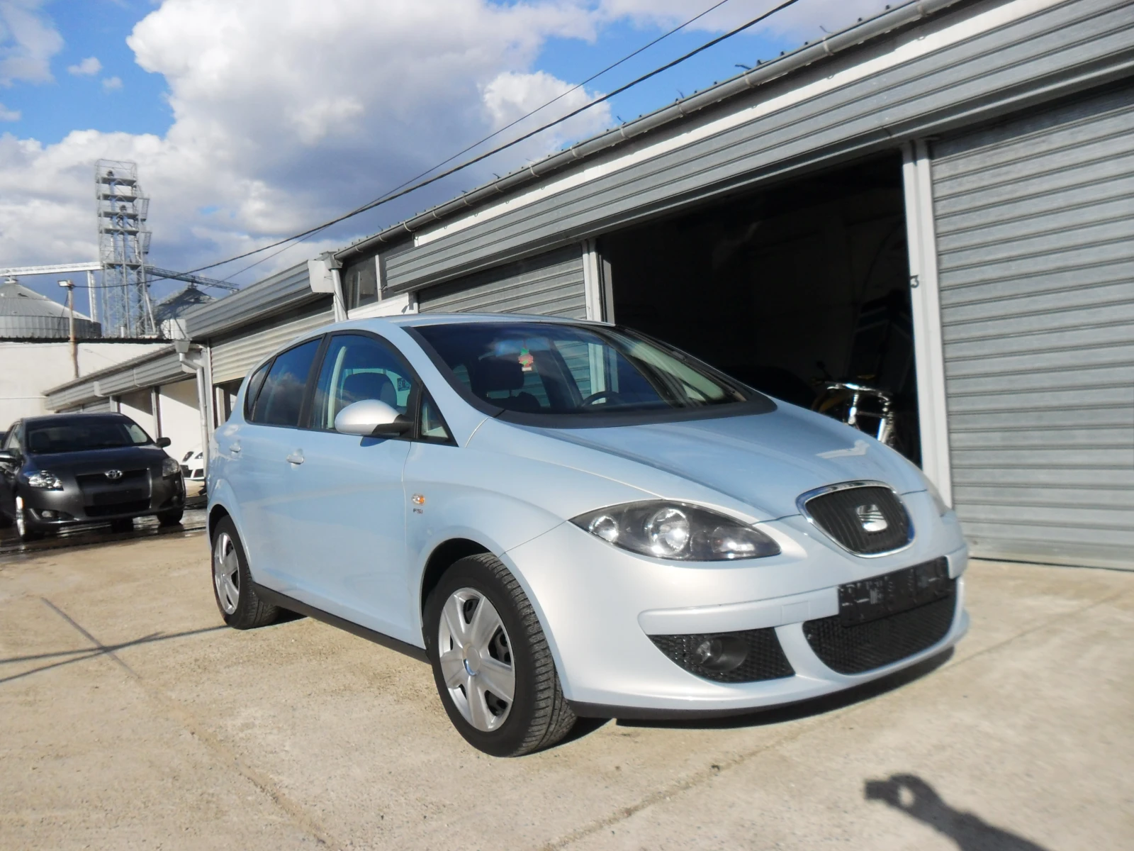 Seat Toledo 2, 0i-KLIMATRONIK, снимка 3 - Автомобили и джипове - 55211324