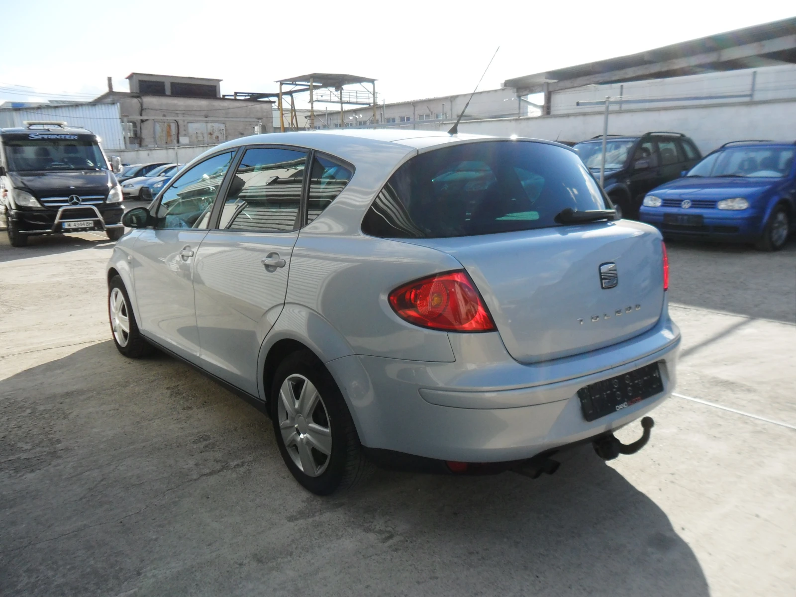 Seat Toledo 2, 0i-KLIMATRONIK, снимка 7 - Автомобили и джипове - 55211324