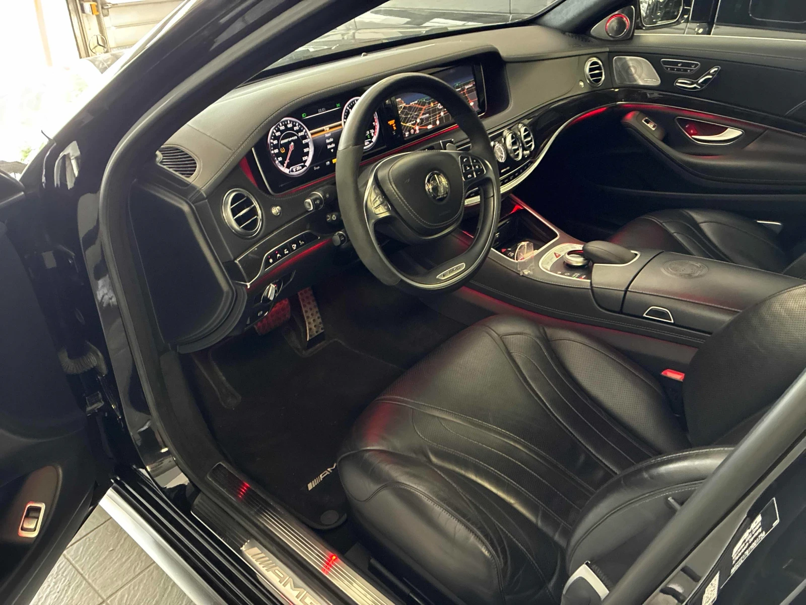 Mercedes-Benz S 63 AMG BURMESTER* ПОДГРЕВ* ОБДУХВАНЕ* CARFAX , снимка 6 - Автомобили и джипове - 55220031