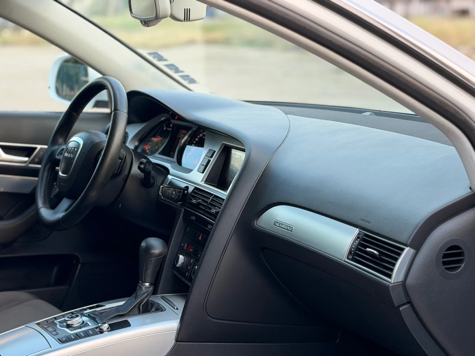 Audi A6 2.7TDI/QUATTRO/FACELIFT, снимка 14 - Автомобили и джипове - 55268413