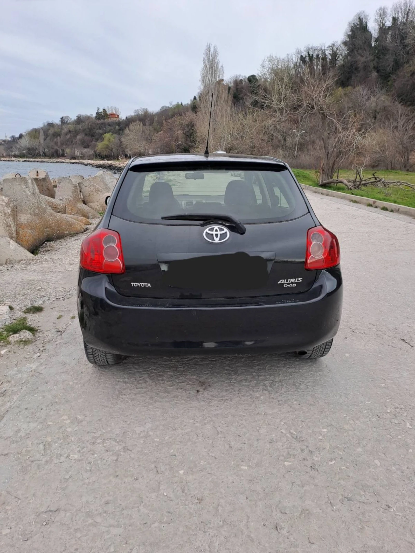 Toyota Auris, снимка 2 - Автомобили и джипове - 55581067