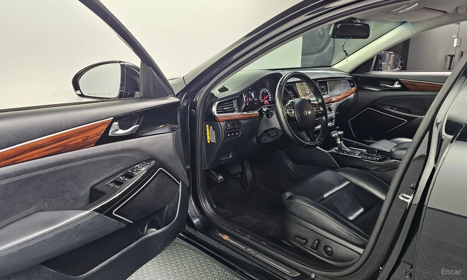 Kia K7 Фулл екстри\Подгрев\Обдухване, снимка 10 - Автомобили и джипове - 55587596