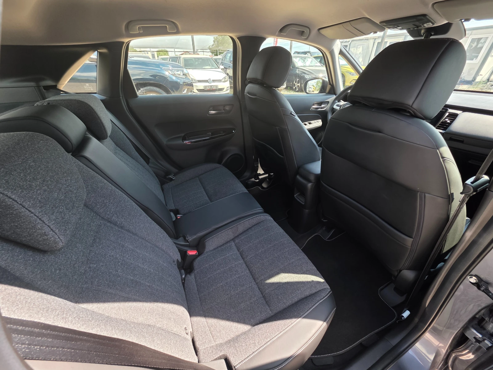 Honda Jazz IV-1.5 Hev-e CVT-Elegance, снимка 14 - Автомобили и джипове - 55593189
