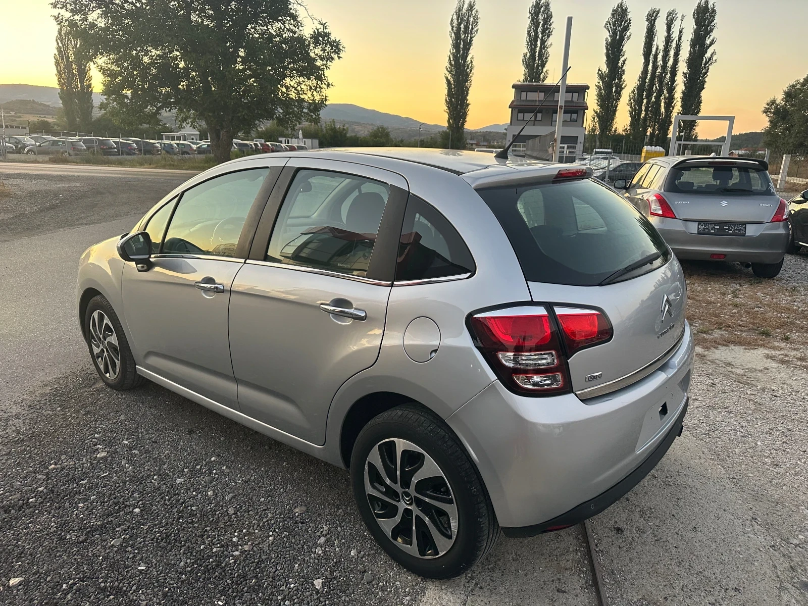 Citroen C3 1.4 HDI AUTOMAT, снимка 3 - Автомобили и джипове - 55983002