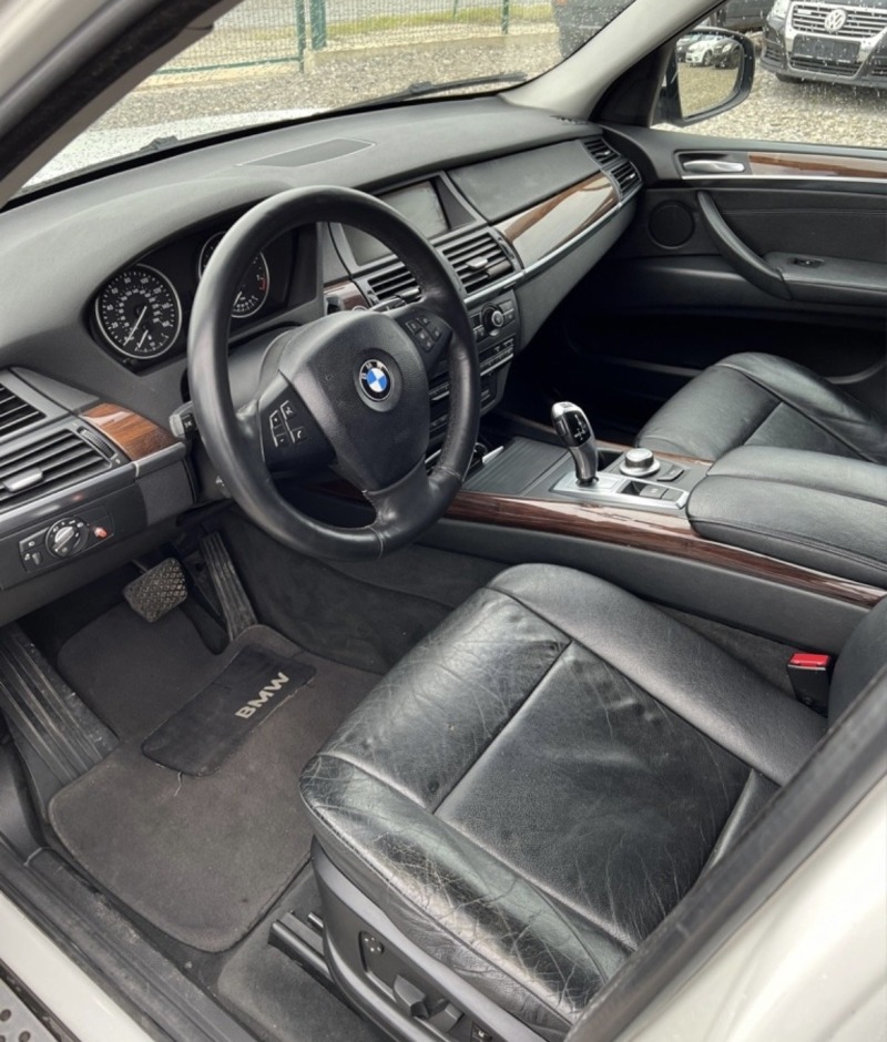 BMW X5 3.0, снимка 15 - Автомобили и джипове - 46071190