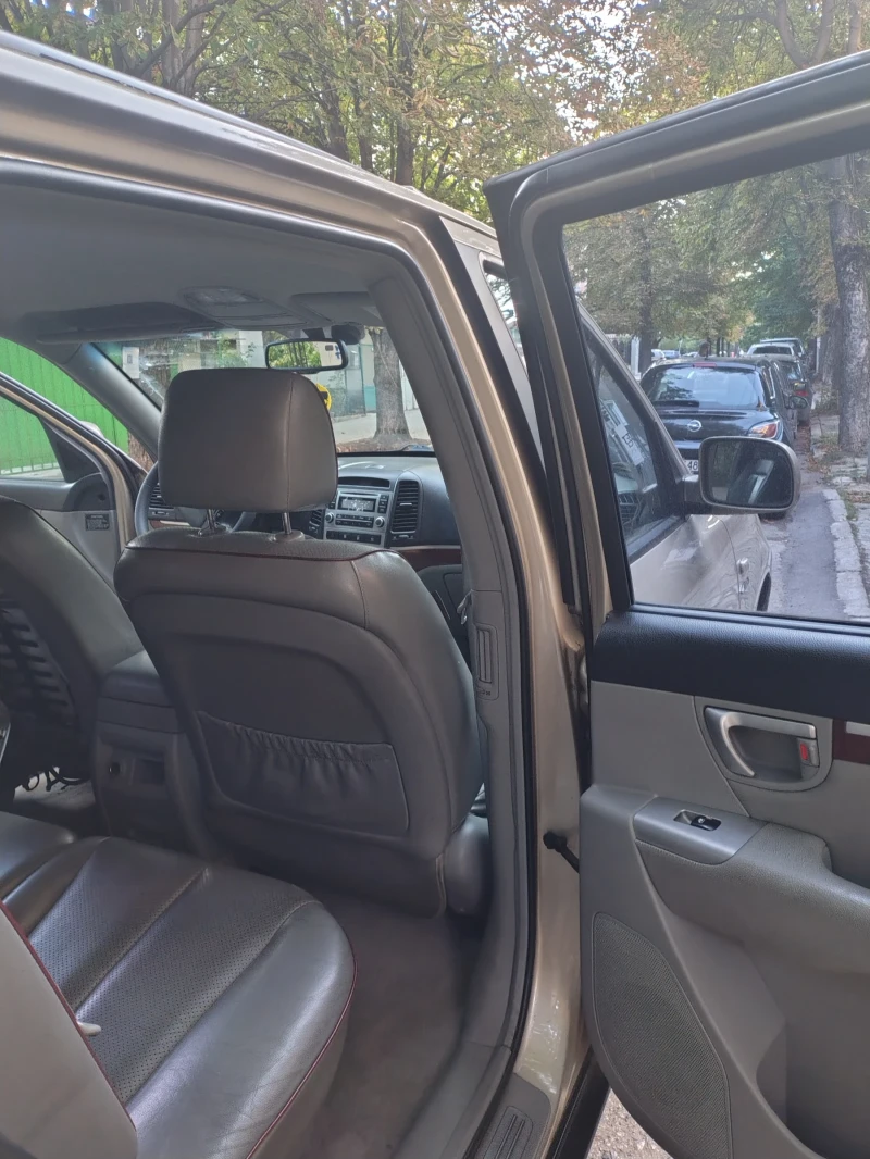 Hyundai Santa fe, снимка 11 - Автомобили и джипове - 51570485