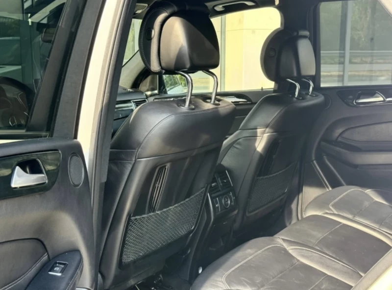 Mercedes-Benz GLE 400 3.0 BITURBO, снимка 6 - Автомобили и джипове - 52724363