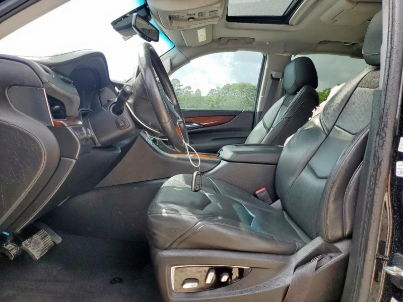 Cadillac Escalade 6.2l Luxury, снимка 7 - Автомобили и джипове - 53193169