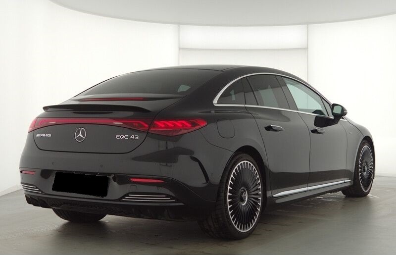 Mercedes-Benz EQE 43 AMG 4Matic = Premium= Panorama Гаранция, снимка 2 - Автомобили и джипове - 45951028
