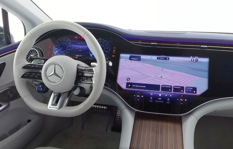 Mercedes-Benz EQE 43 AMG 4Matic = Premium= Panorama Гаранция, снимка 4 - Автомобили и джипове - 45951028
