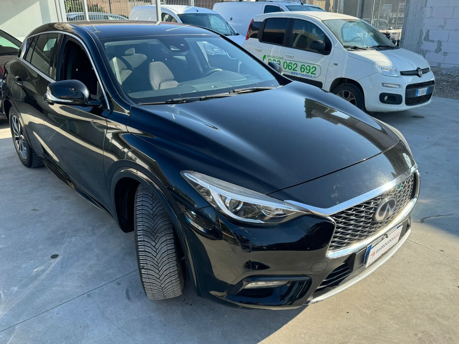 Infiniti Q30 1.5 D Avtomat podgrev Parktronik Navi - изображение 2