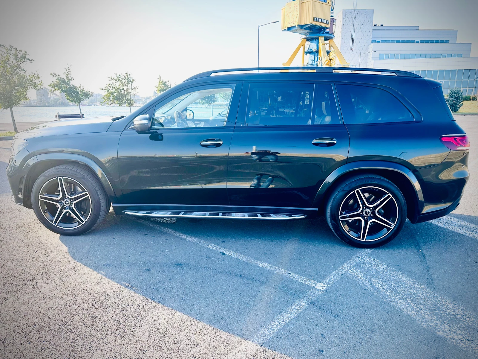 Mercedes-Benz GLS580 4 matic AMG-Line - изображение 3
