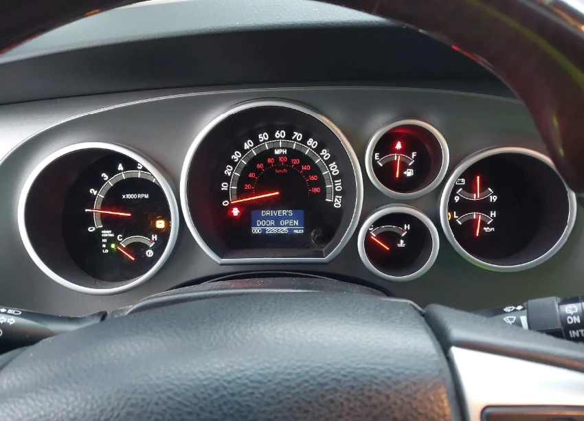 Toyota Sequoia PLATINUM 5.7* Обдух* JBL* Перфектна на газ*  - изображение 7