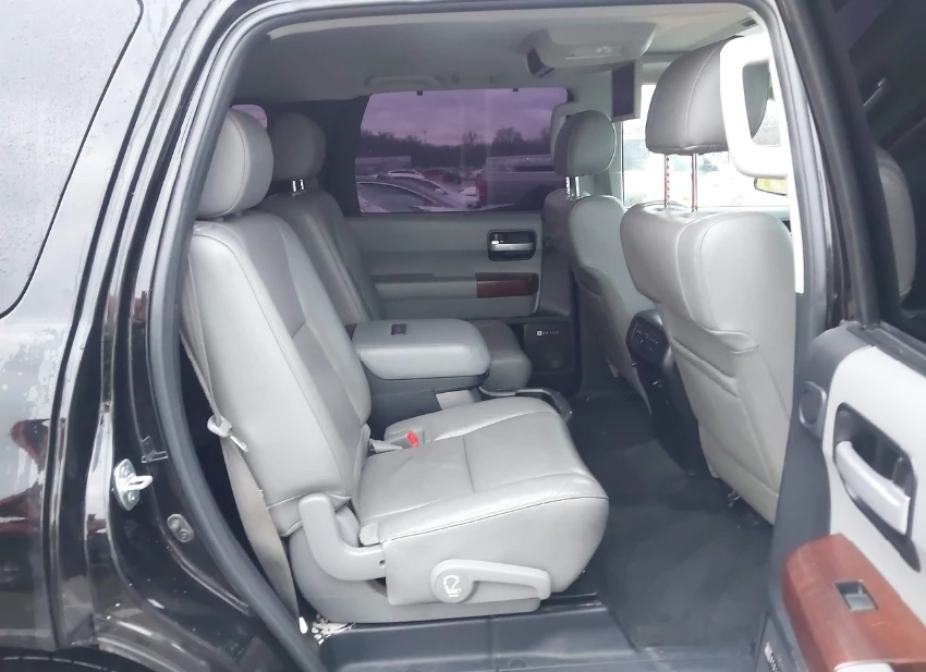 Toyota Sequoia PLATINUM 5.7* Обдух* JBL* Перфектна на газ*  - изображение 8