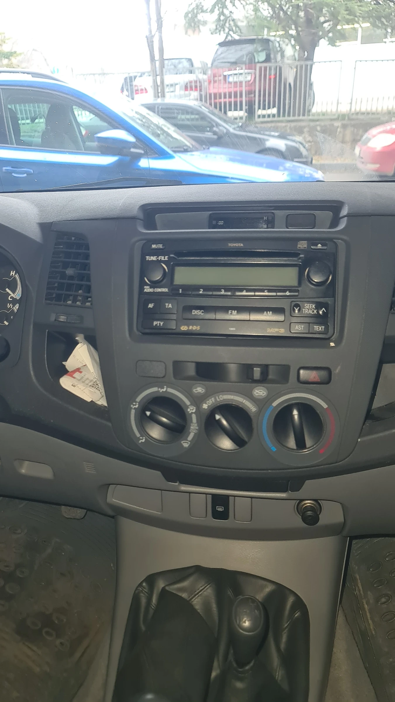 Toyota Hilux  - изображение 7