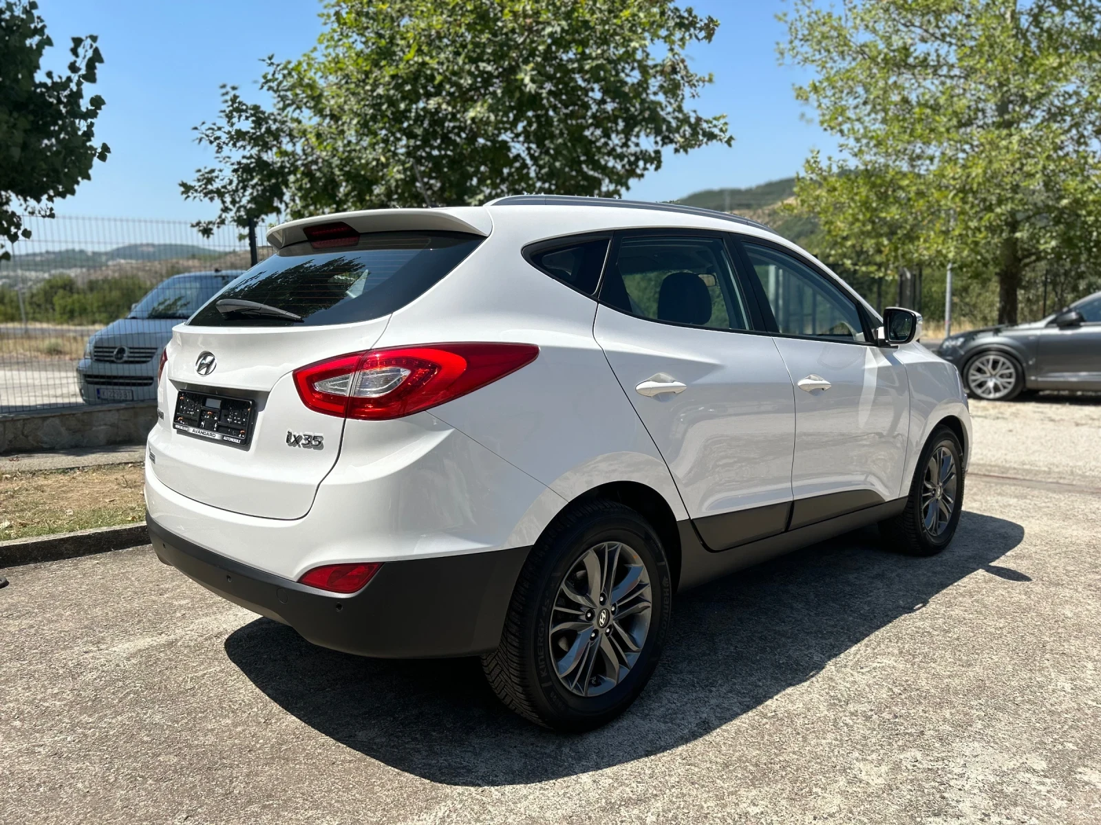 Hyundai IX35 1.6i FIFA World Cup Edition LED XENON - изображение 3