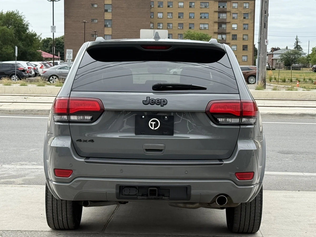 Jeep Grand cherokee LAREDO 3.6i Nardo Grey - изображение 5