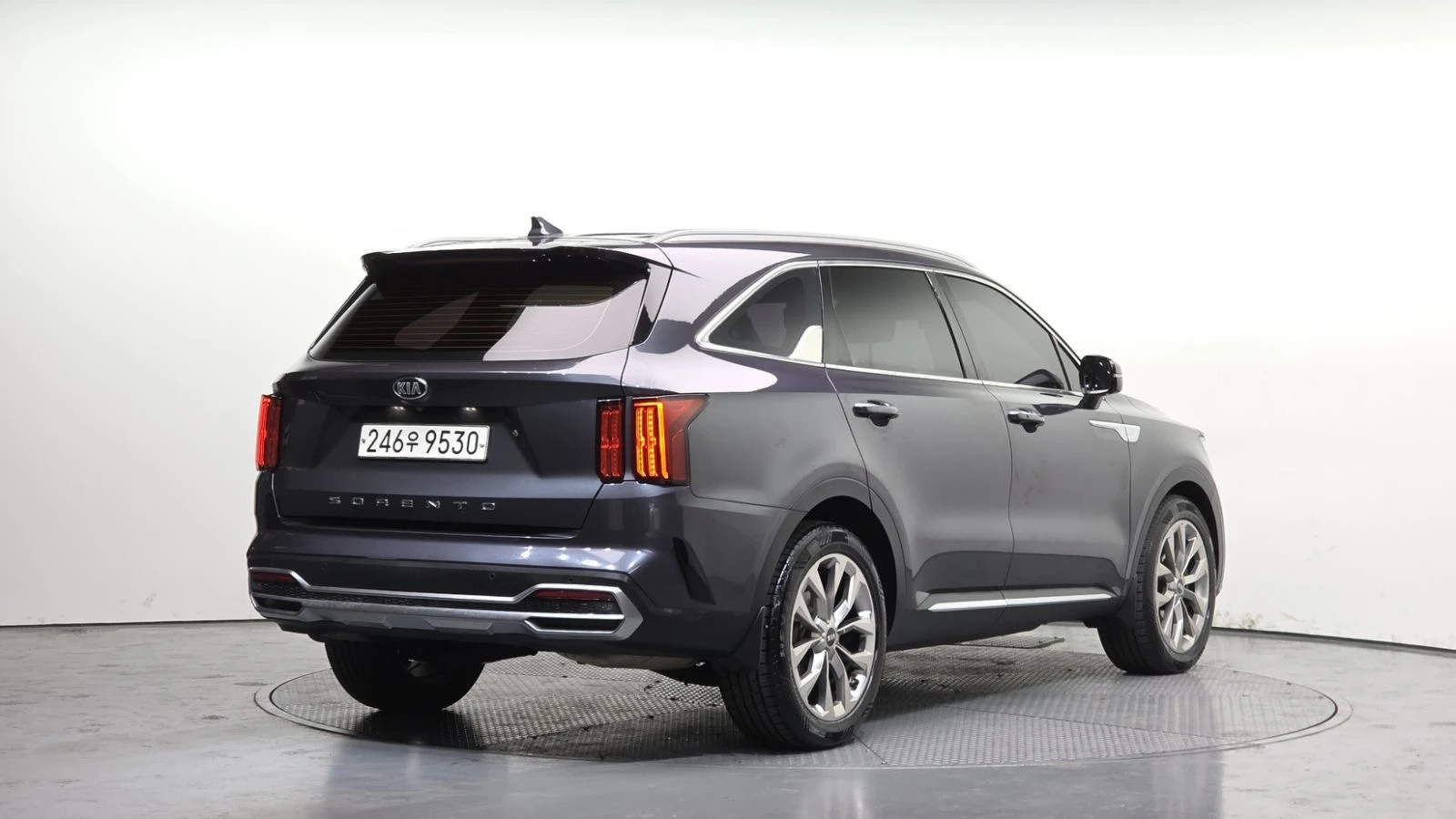 Kia Sorento 2.2 2WD TRENDY autogeorge.com, снимка 4 - Автомобили и джипове - 54147495