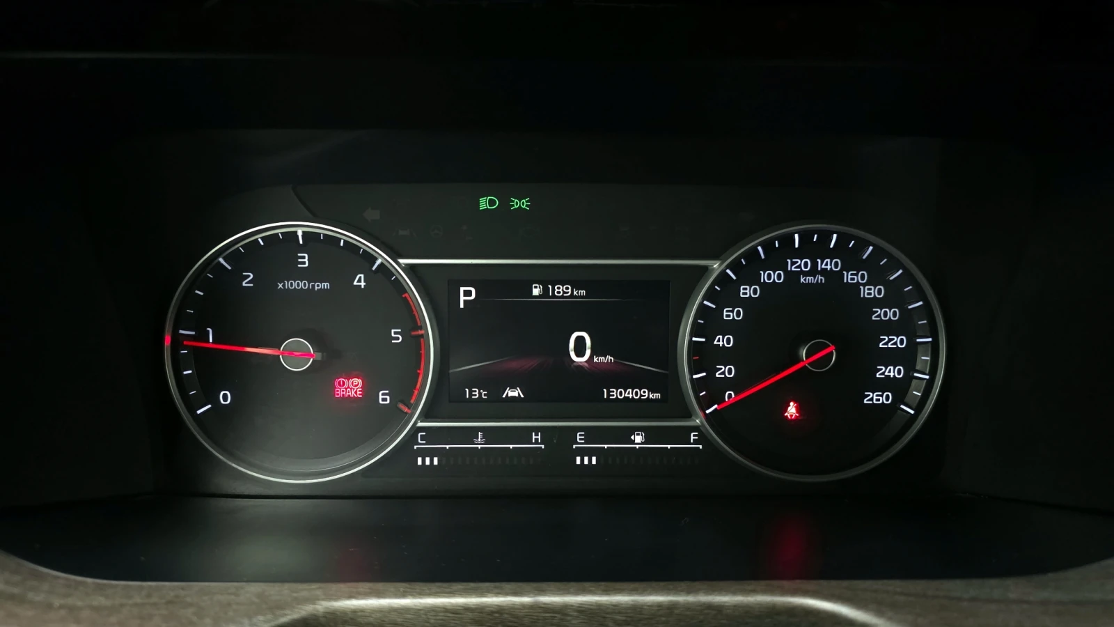 Kia Sorento 2.2 2WD TRENDY autogeorge.com, снимка 7 - Автомобили и джипове - 54147495