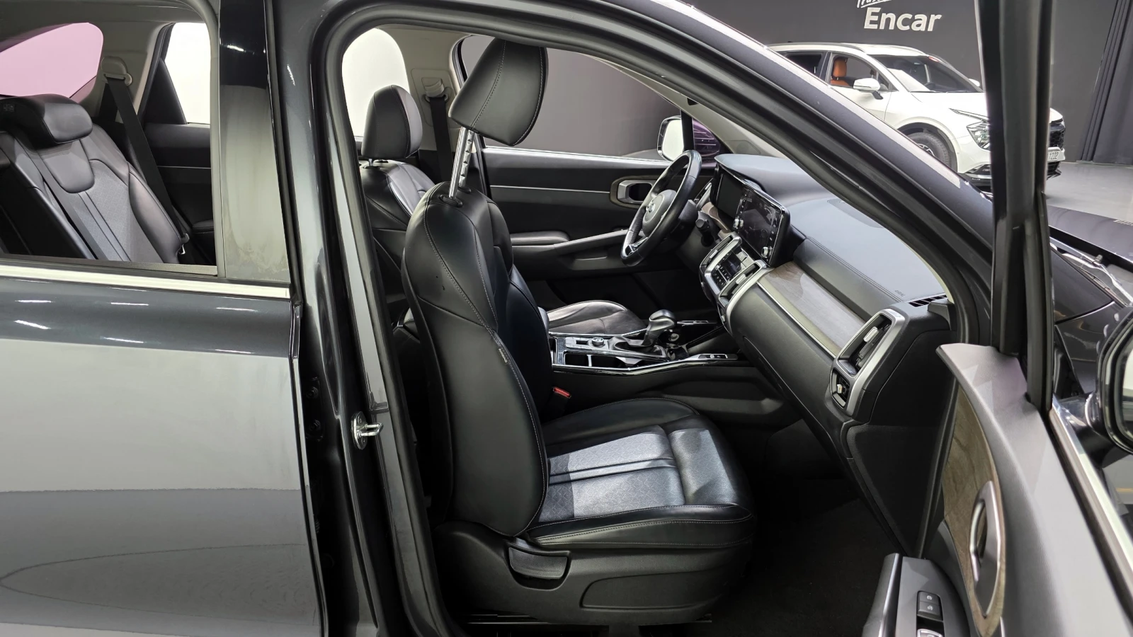 Kia Sorento 2.2 2WD TRENDY autogeorge.com, снимка 11 - Автомобили и джипове - 54147495