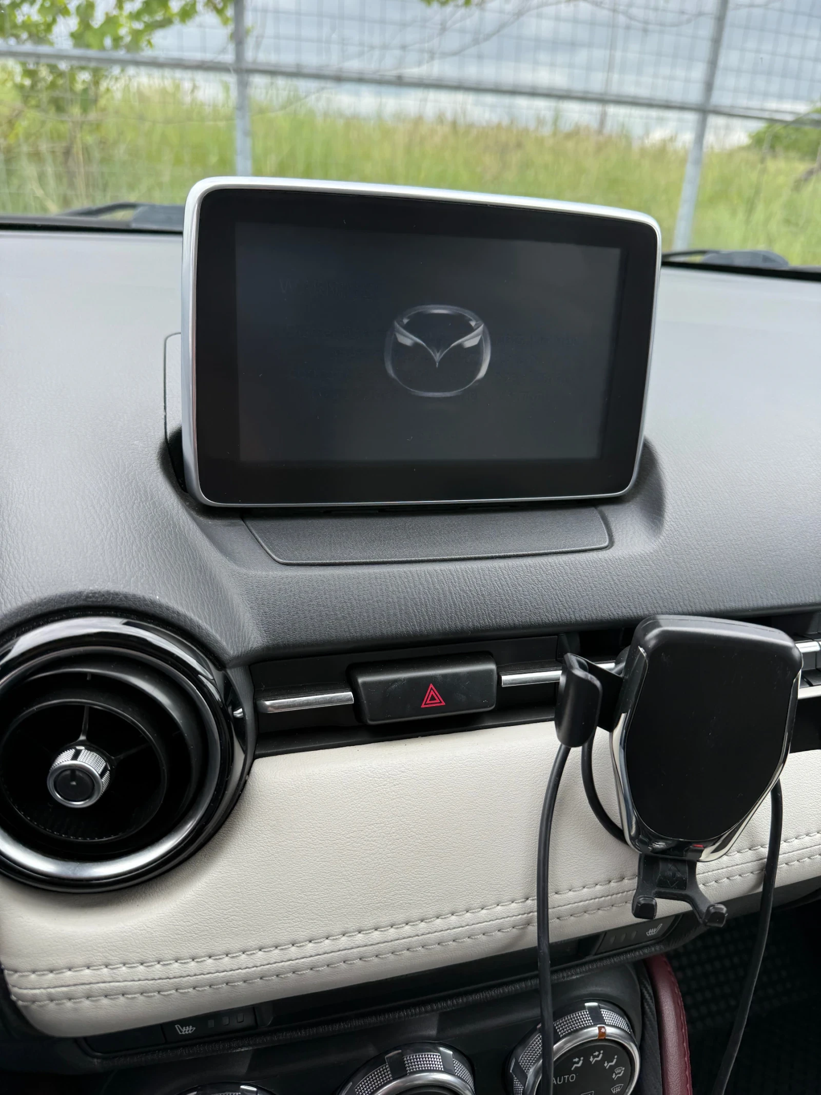 Mazda CX-3, снимка 13 - Автомобили и джипове - 54484565