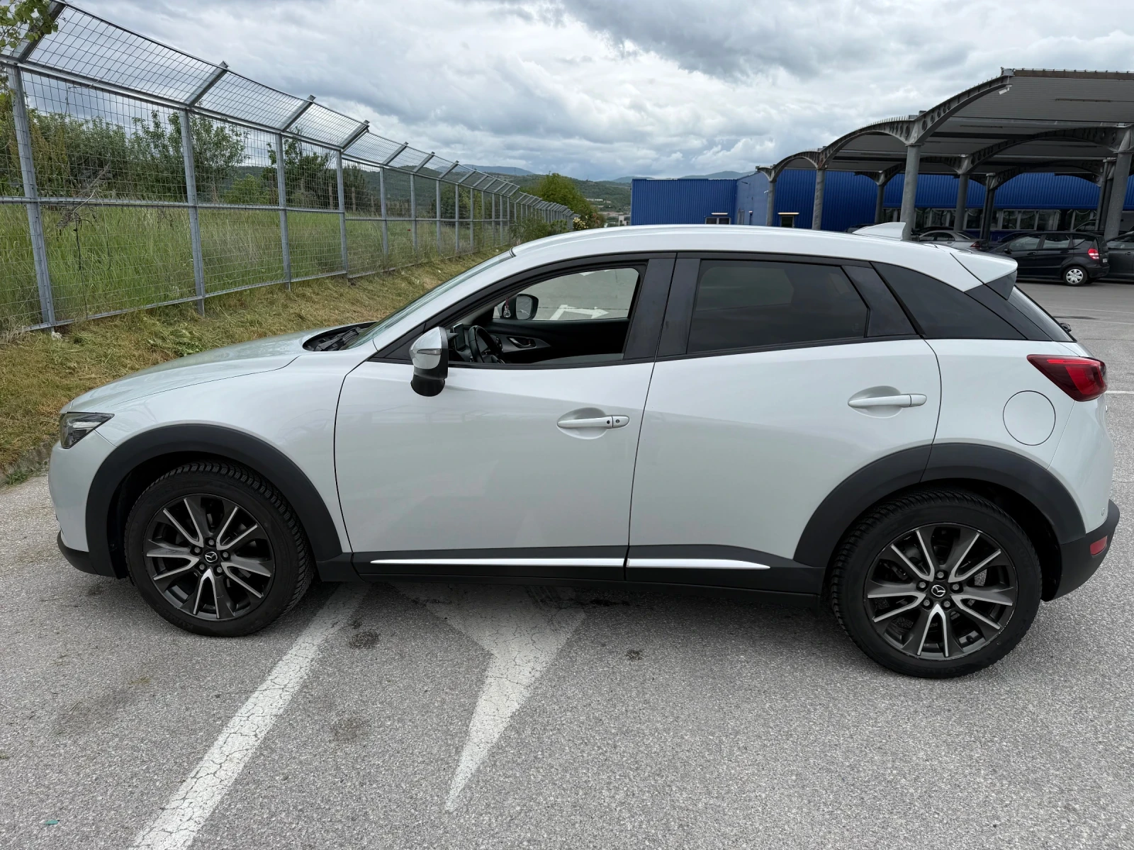 Mazda CX-3, снимка 5 - Автомобили и джипове - 54484565