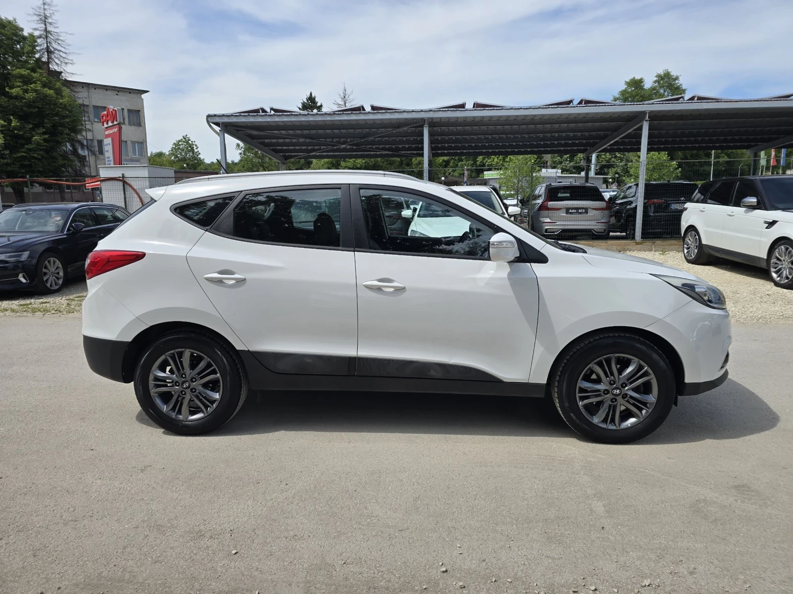 Hyundai IX35 1.7crdi 116к.с 2wd Кожа Подгряване , снимка 8 - Автомобили и джипове - 54608626