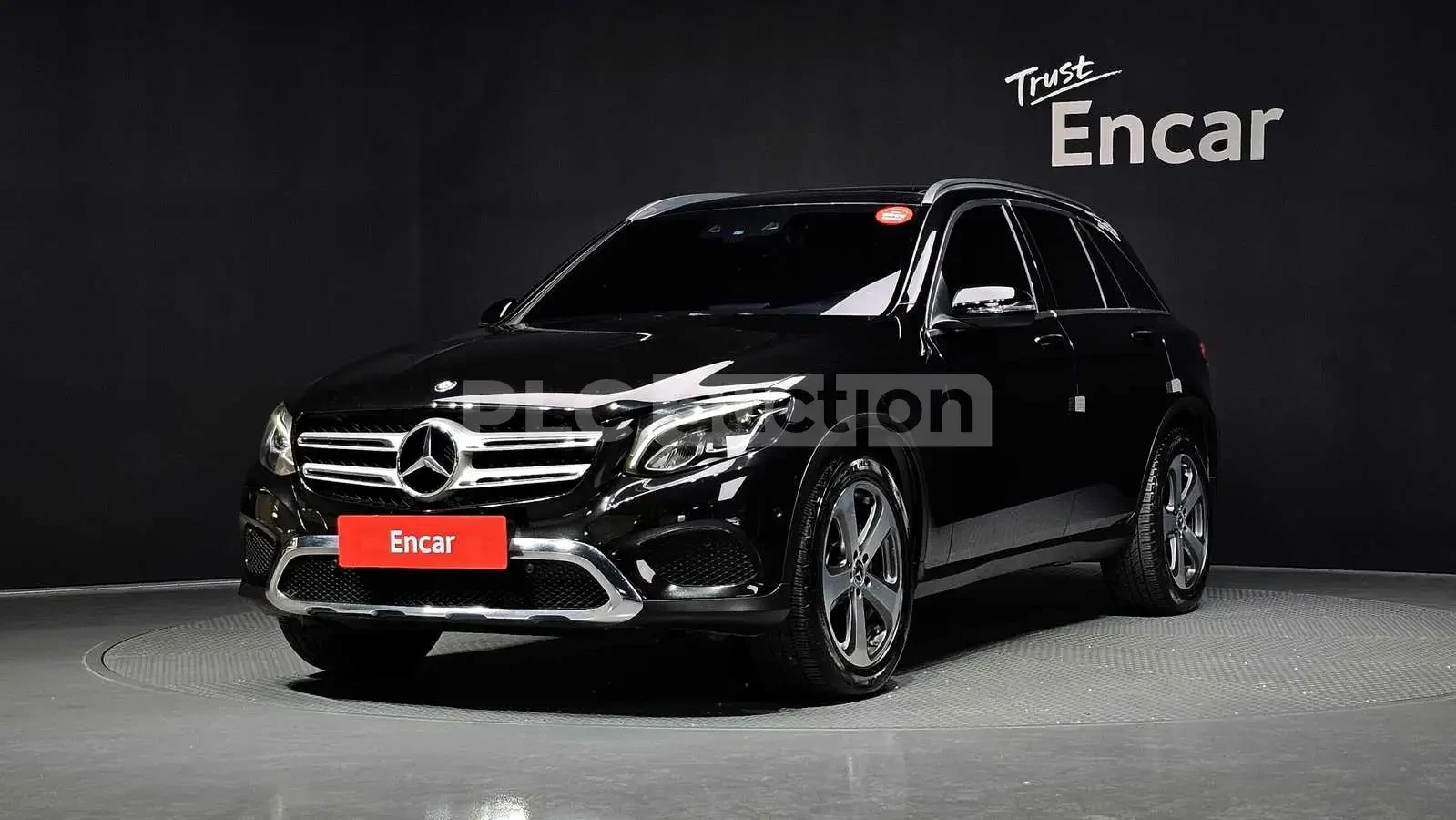 Mercedes-Benz GLC 220 d 4MATIC| PANO| КАМЕРА| ПОДГРЕВ| ВКЛ.ТЕХНОТЕСТ