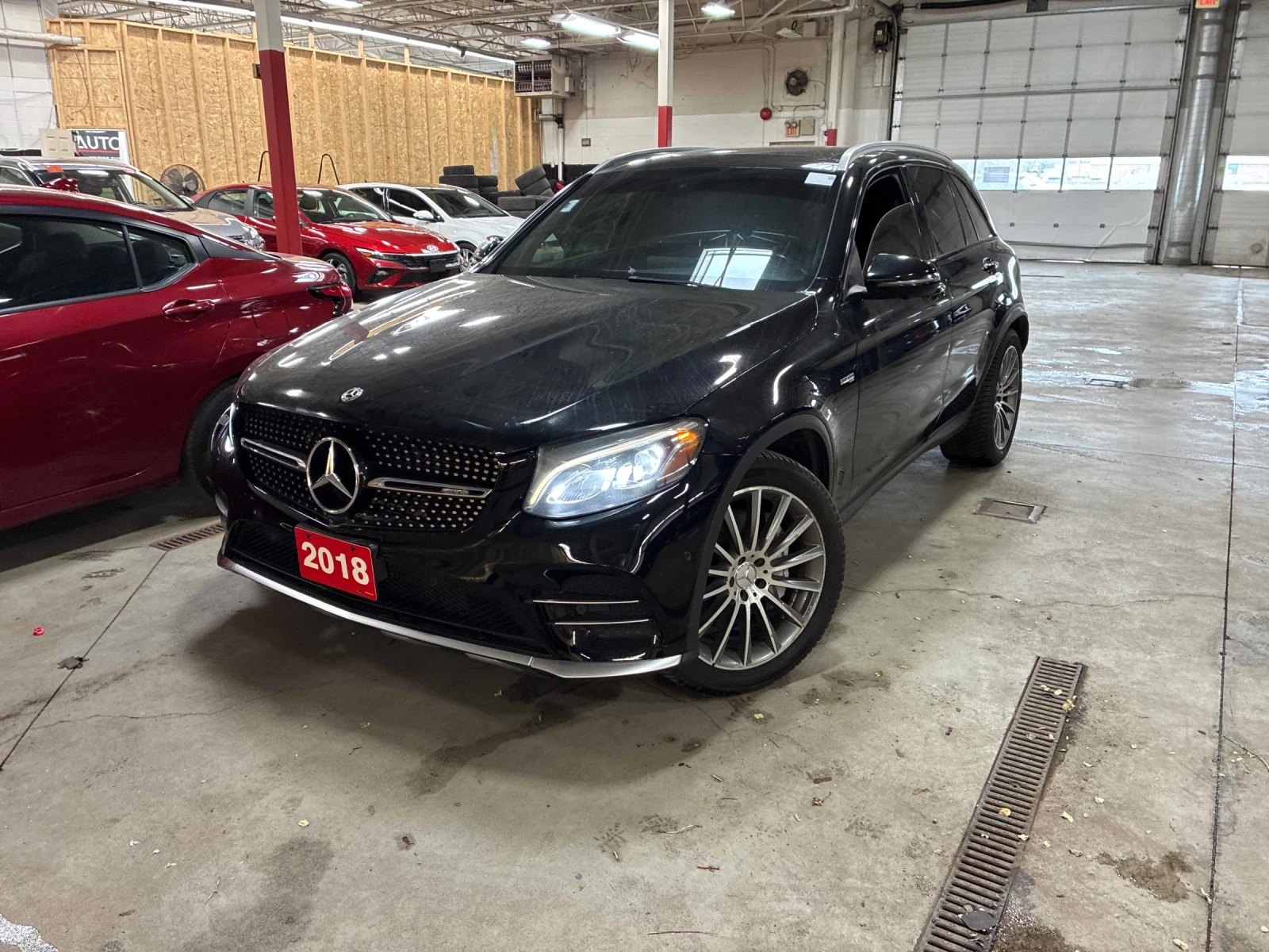 Mercedes-Benz GLC 43 AMG ДИСТРОНИК * ПОДГРЕВ * ПАНОРАМА * 360 * BURMESTER, снимка 5 - Автомобили и джипове - 54963404